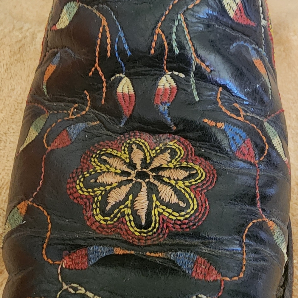 Lucchese Black Leather Cowboy Boots - Picture 3 of 7